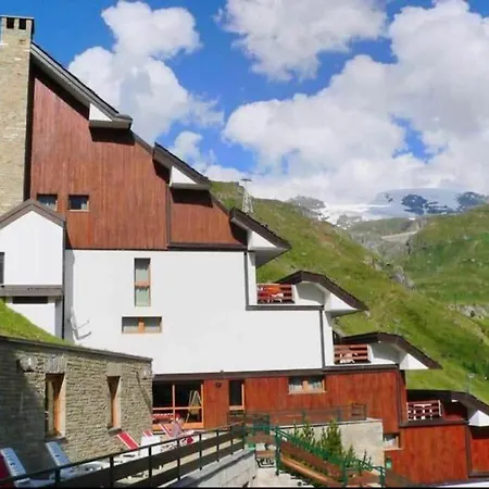In Cervinia Due *