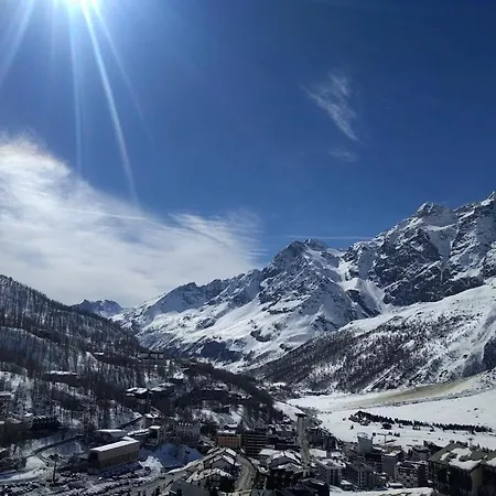 In Cervinia Due *