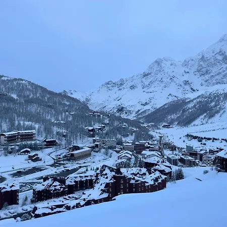 In Cervinia Due شقة